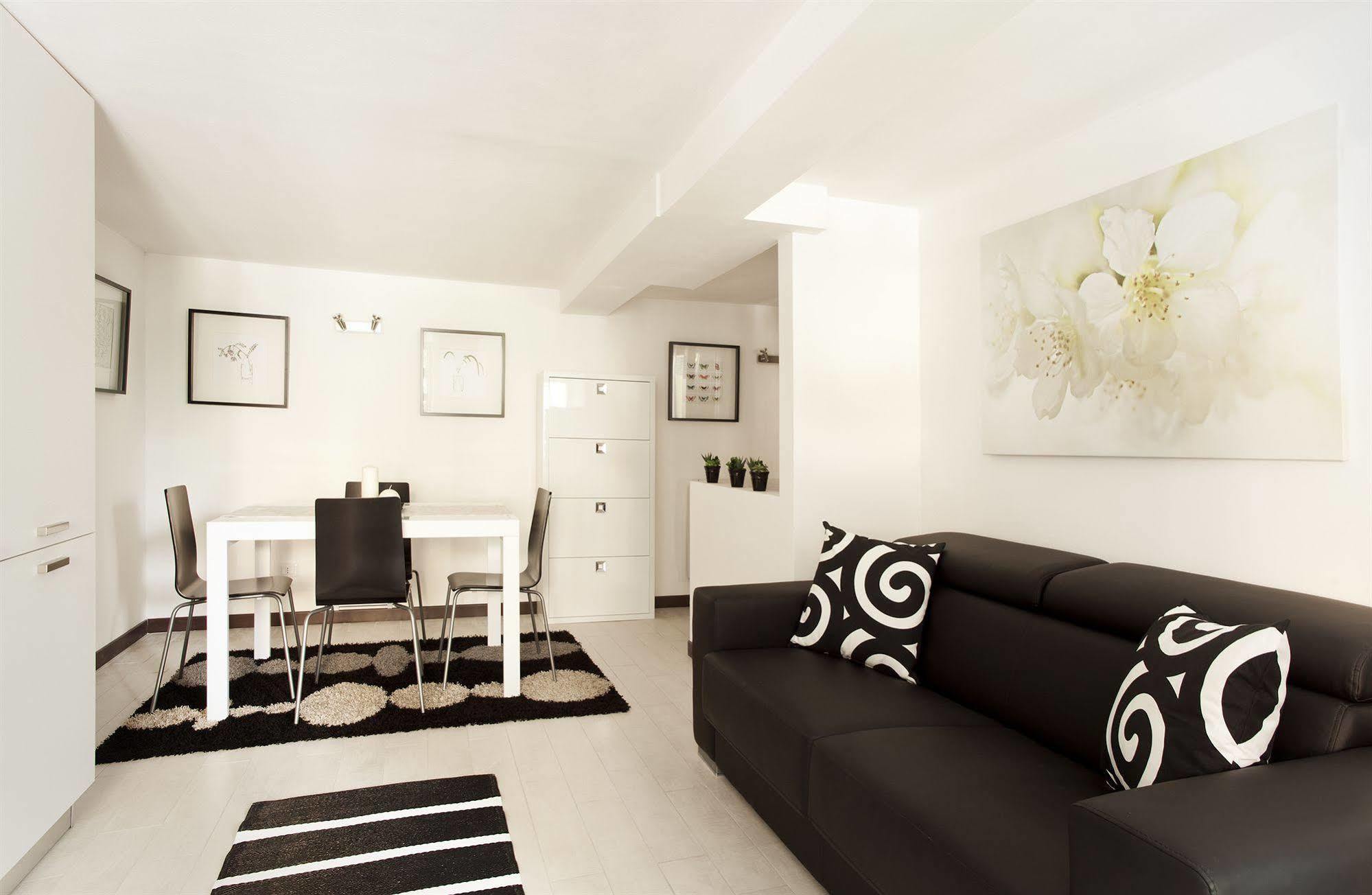 Appartement Italianway-Borgospesso à Milan Extérieur photo